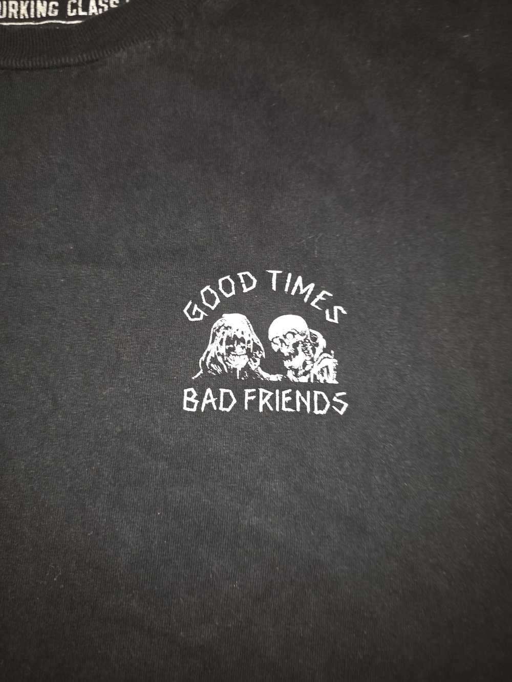 Sketchy Tank Lurking Class Good Times Bad Friends Graphic Tee - Black